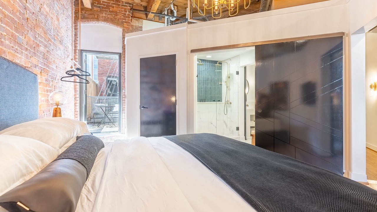 Photo of Bedroom in Downtown Nashville