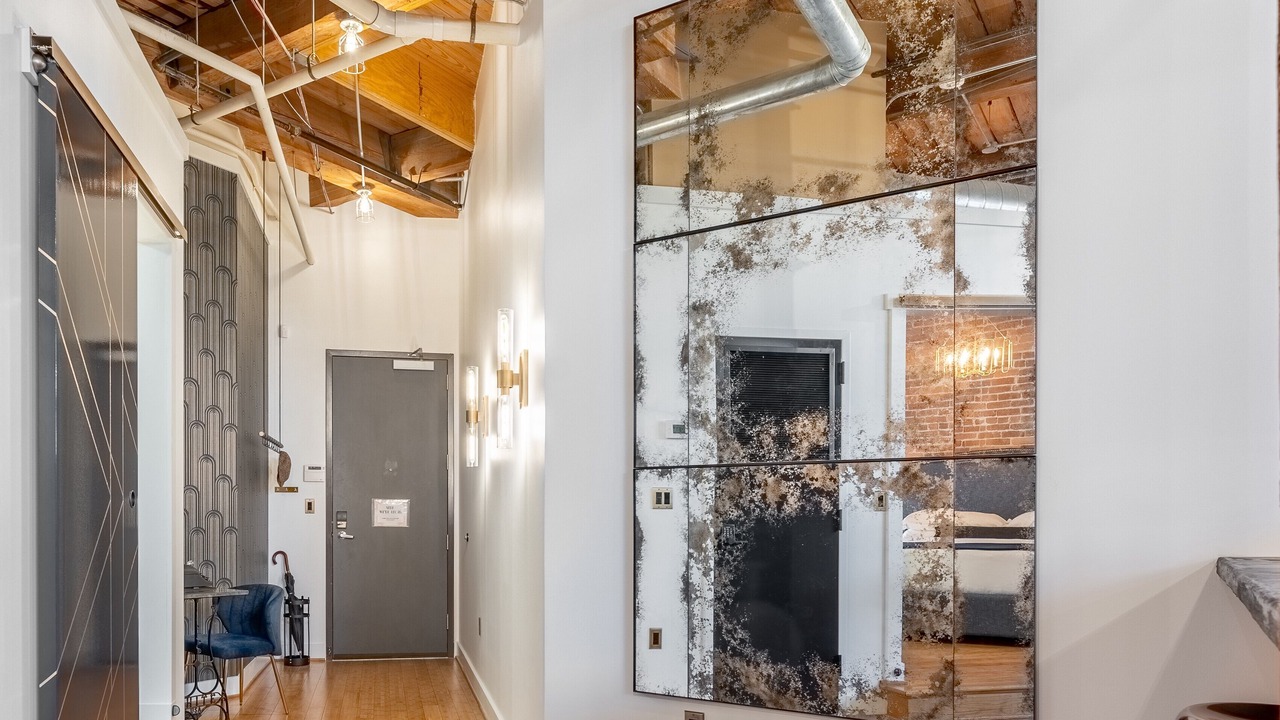Photo of Bedroom in Downtown Nashville