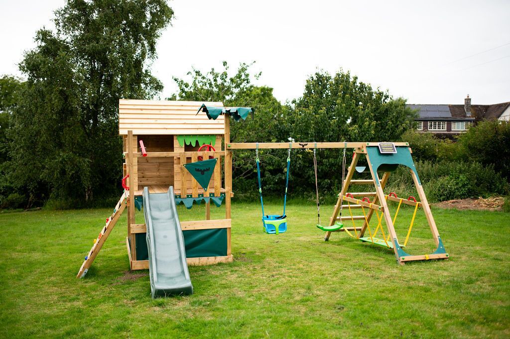 Photo of Others in Barry