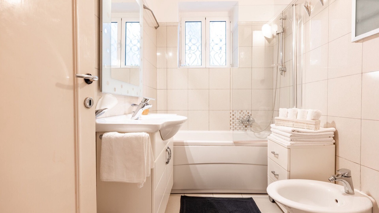 Photo of Bathroom in Lozica