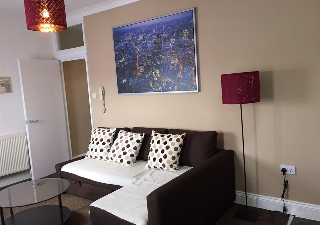 Photo of Bedroom in Valentines