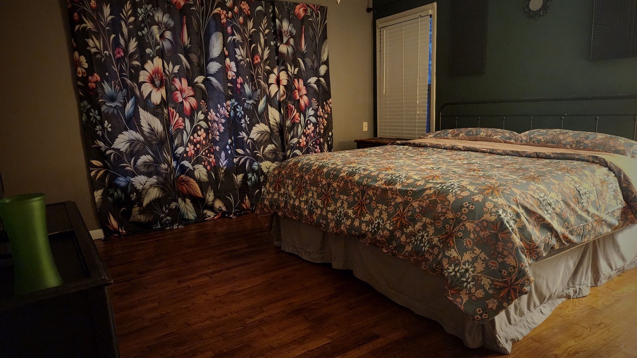 Photo of Bedroom in Meadowbrook