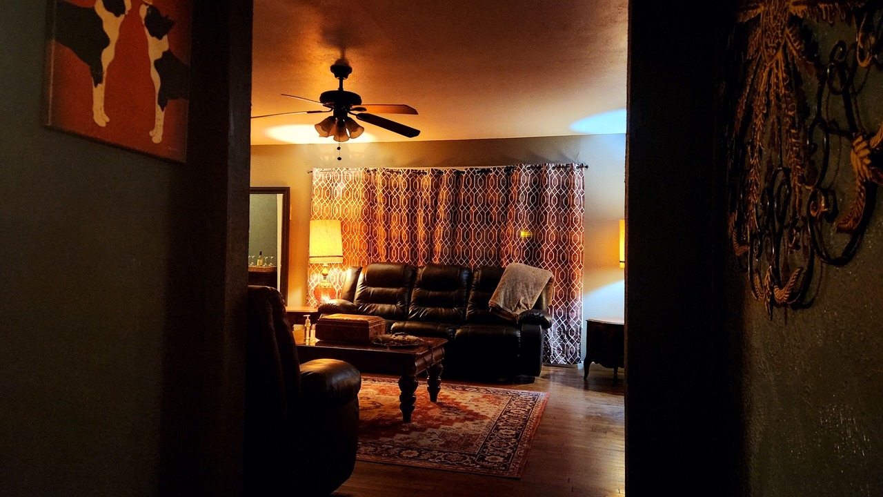 Photo of Livingroom in Meadowbrook
