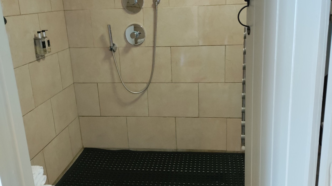 Photo of Others in Crewkerne