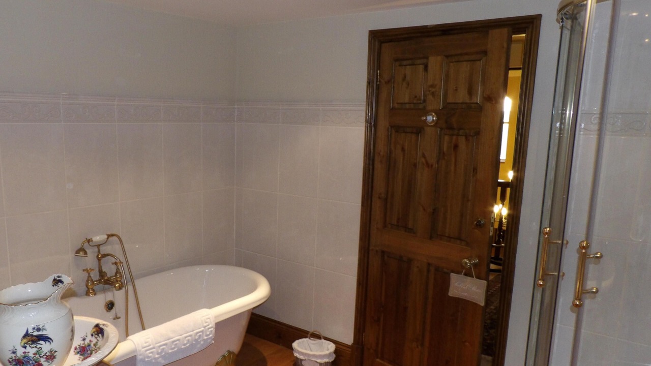 Photo of Bathroom in Manton