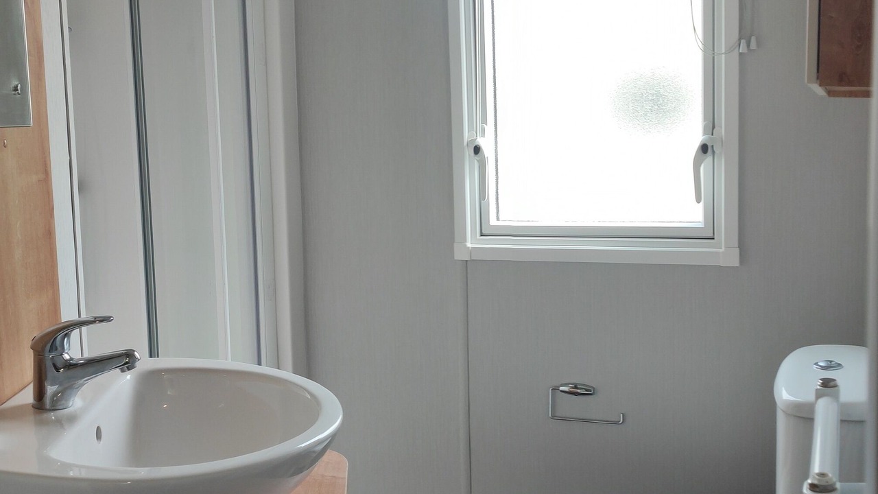 Photo of Bathroom in Aldwick