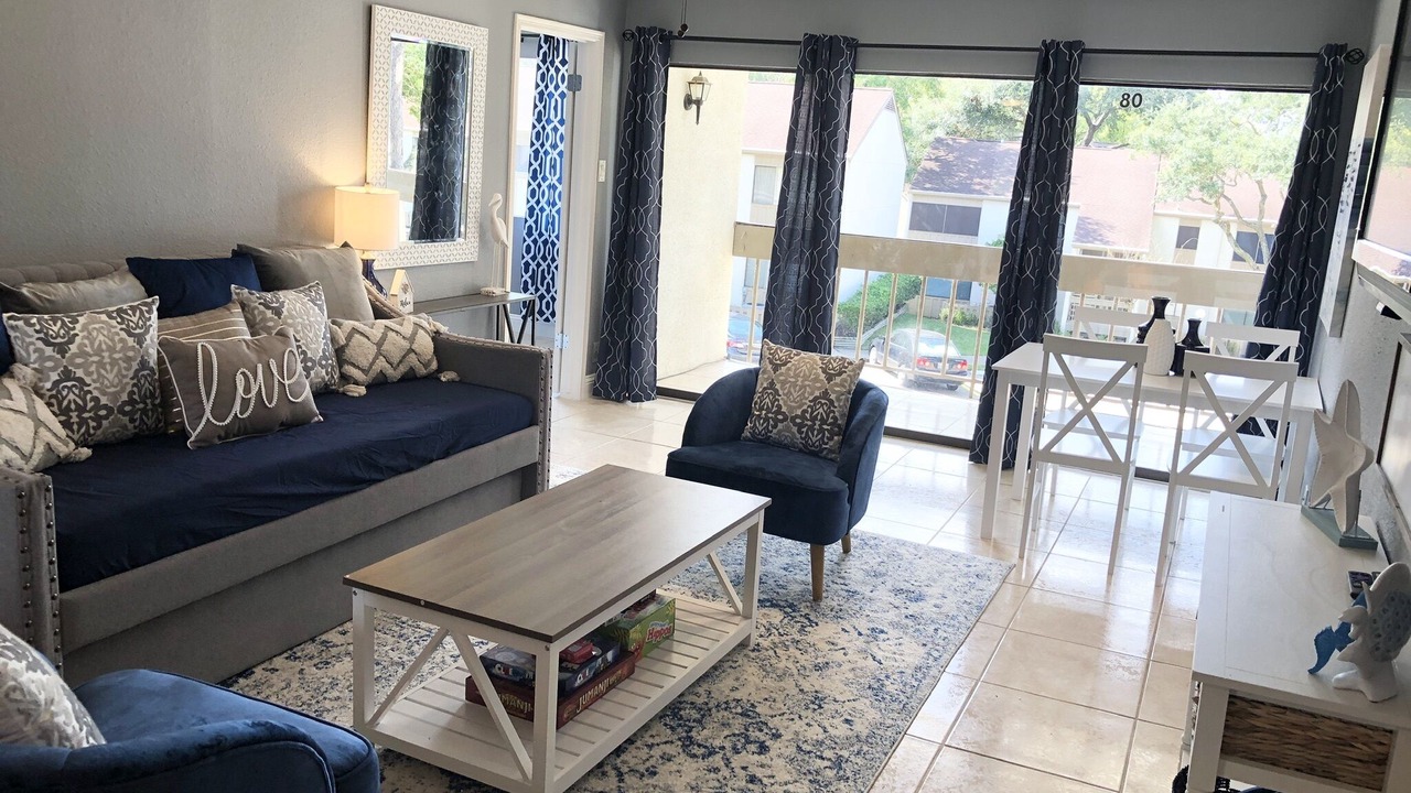 Photo of Livingroom in Walden on Lake Conroe