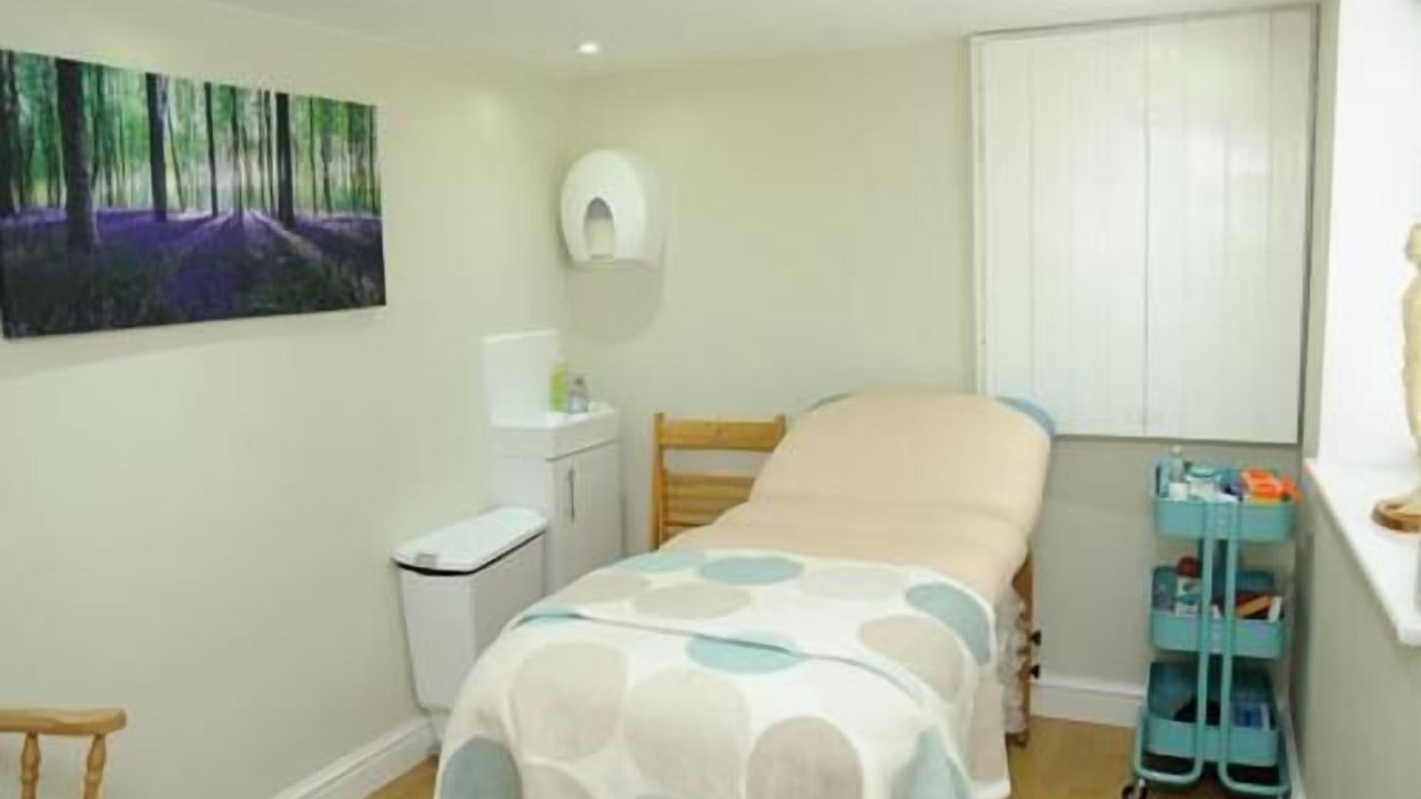 Photo of Others in Alford