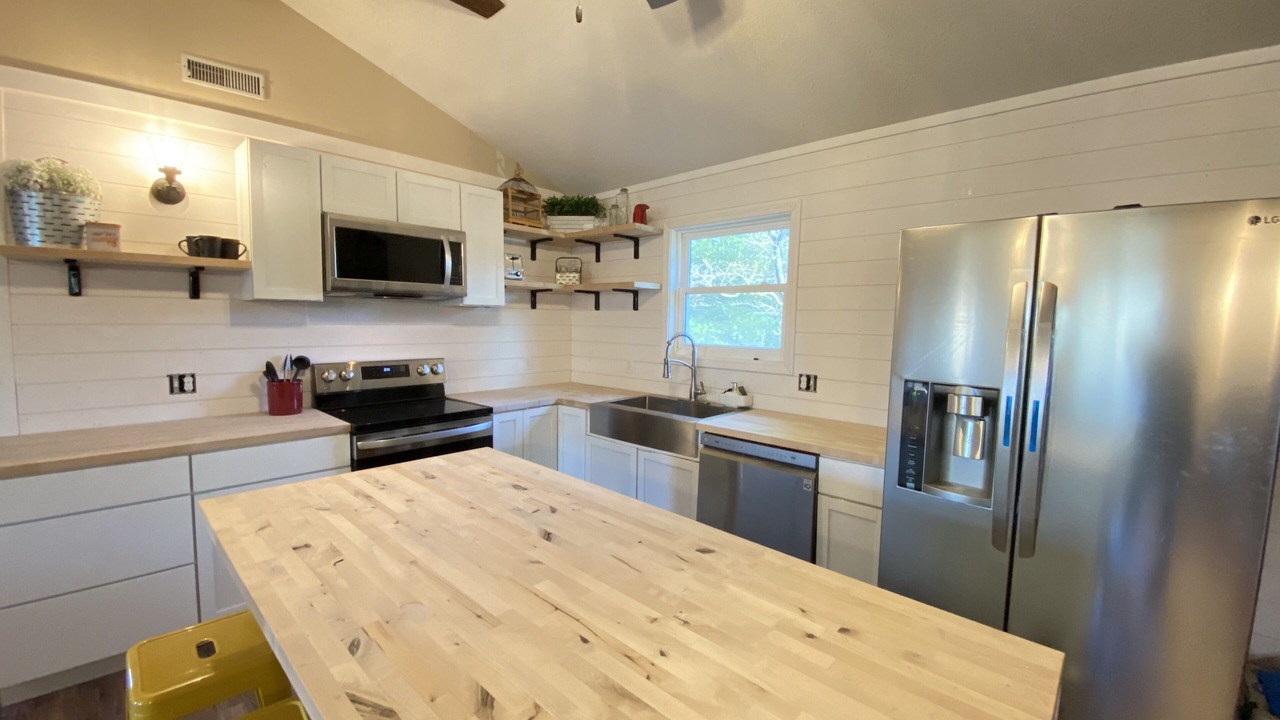 Photo of Others in Doniphan