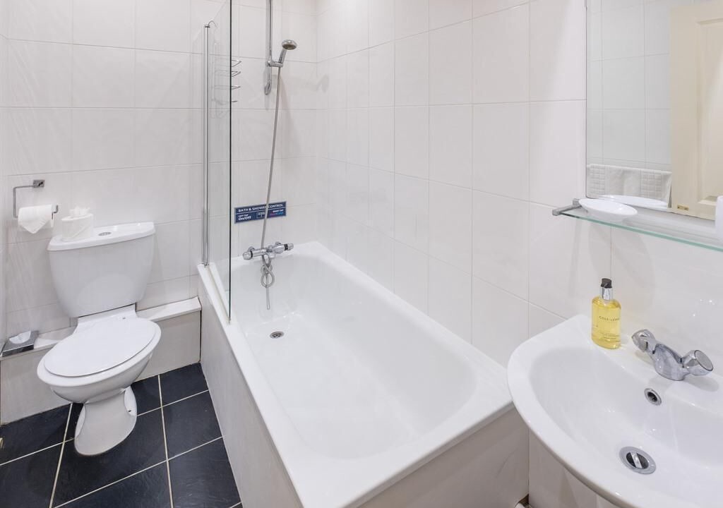 Photo of Bathroom in Shanklin
