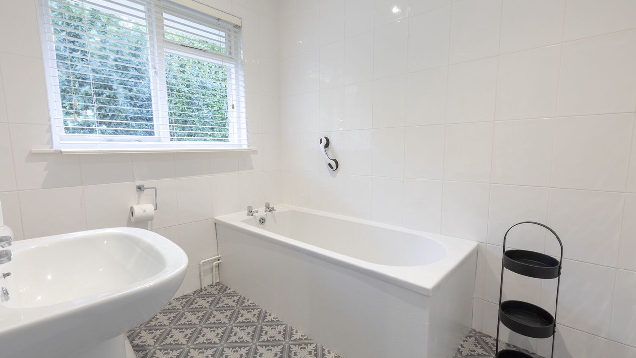 Photo of Bathroom in Shanklin