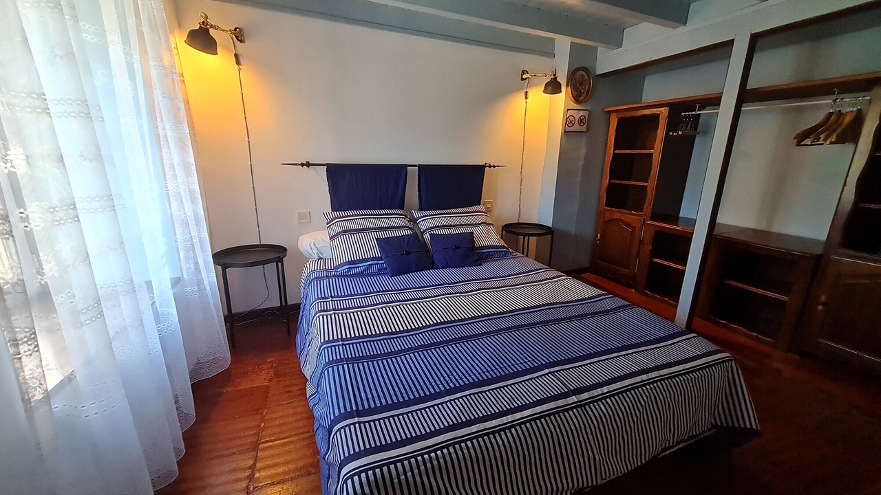 Photo of Bedroom in Pithiviers-le-Vieil