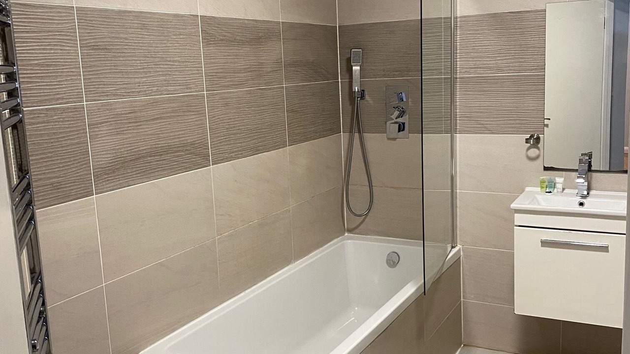 Photo of Bathroom in Leicester City Centre