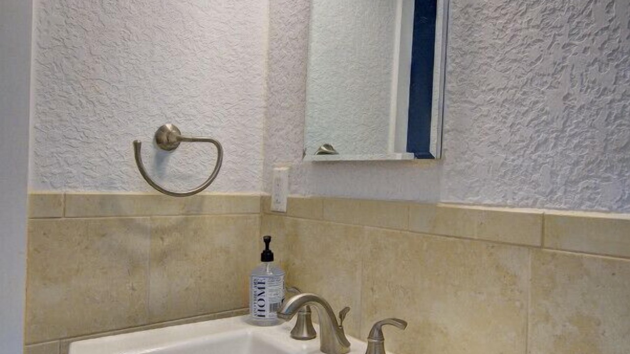 Photo of Bathroom in Hendricks and Venice Isles