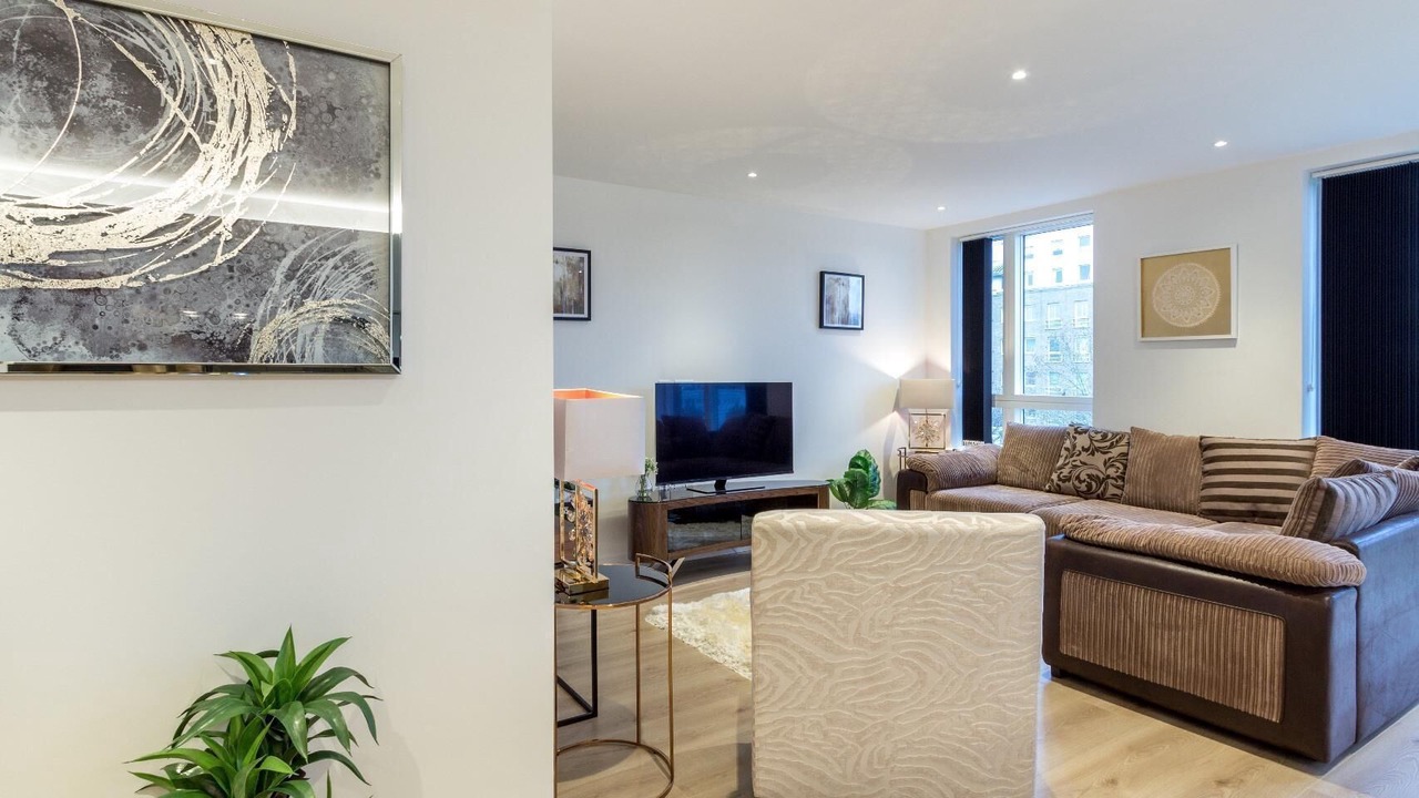 Photo of Bedroom in London Borough of Hounslow