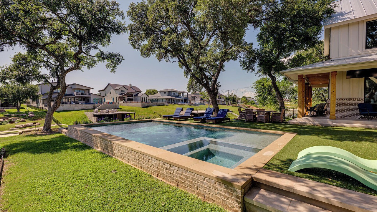 Photo of Outdoor in Kingsland