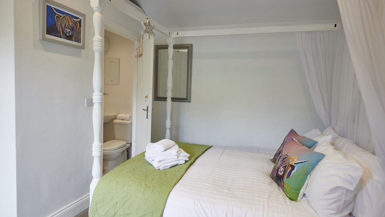 Photo of Others in Natland