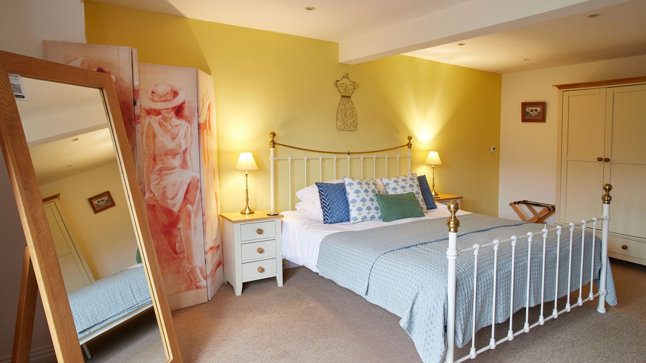 Photo of Others in Hickling