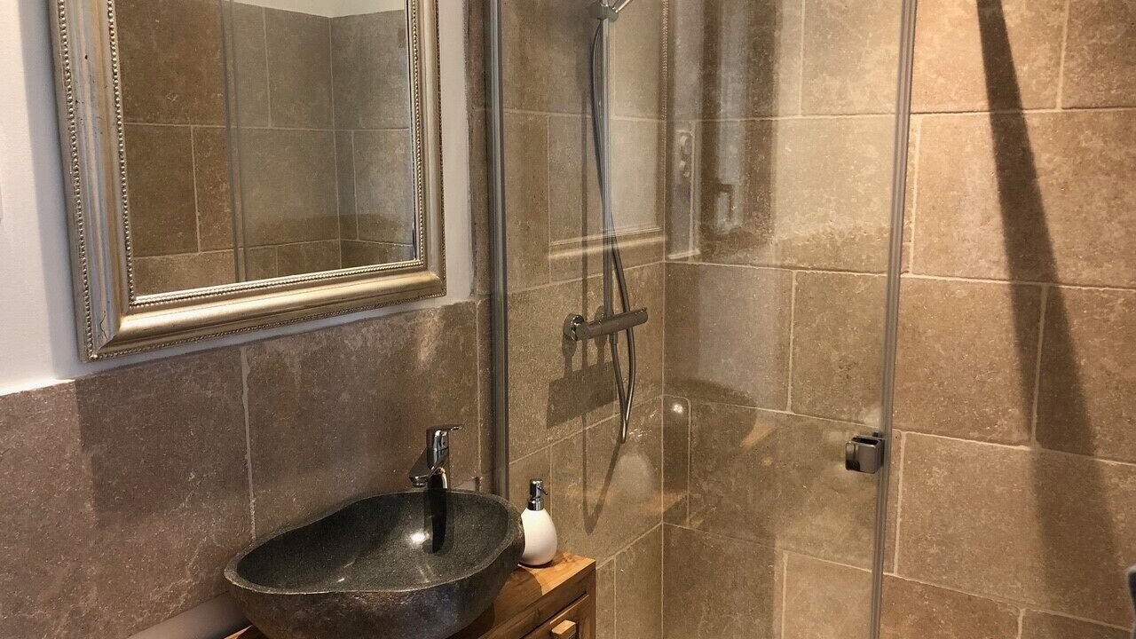 Photo of Bathroom in Jayac