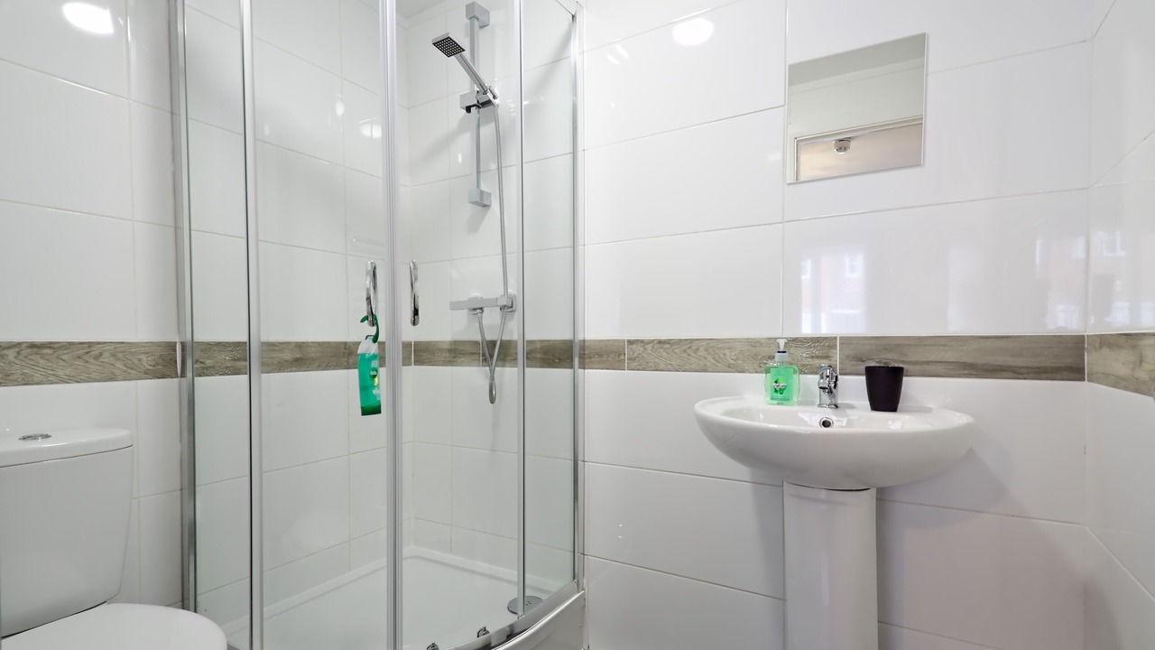 Photo of Bathroom in Woolwich Riverside