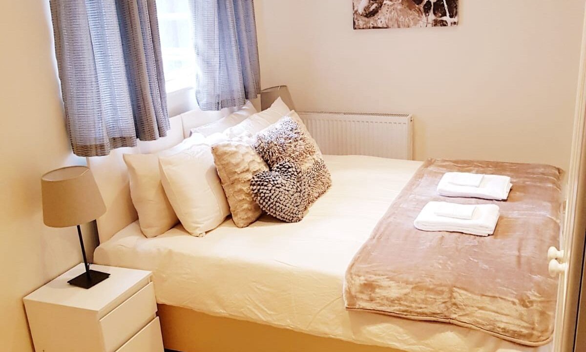 Photo of Bedroom in Ponders End