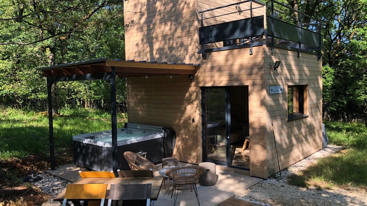 Photo of Patio Balcony in Jayac