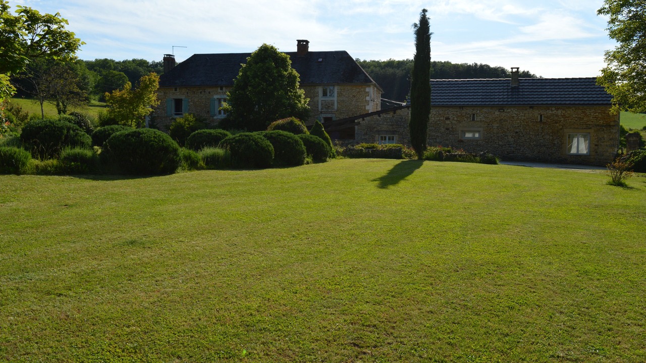 Photo of Outdoor in Jayac