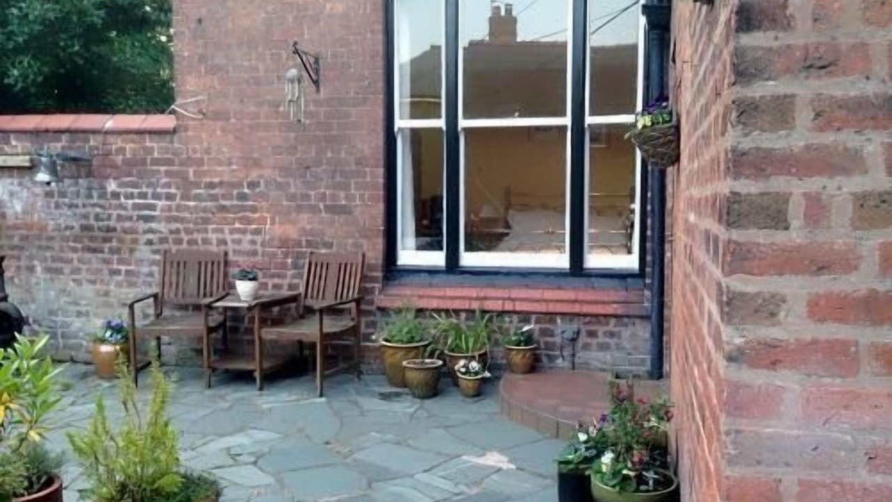 Photo of Outdoor in Chester