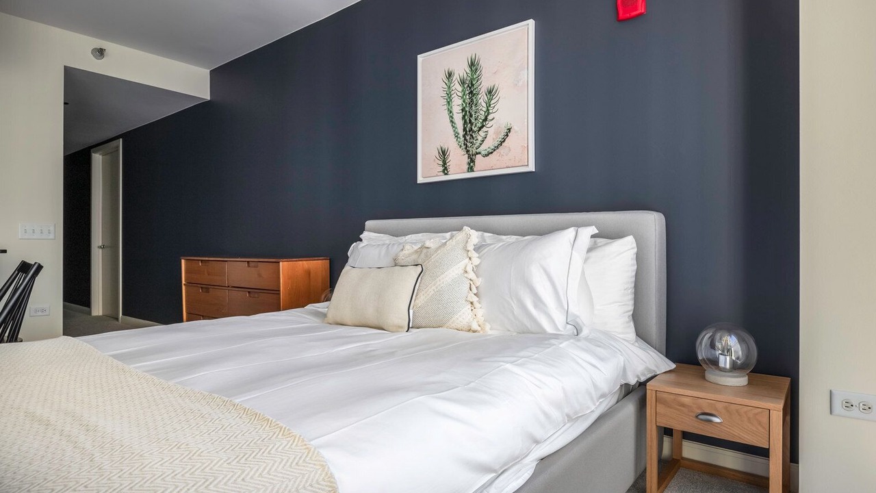 Photo of Bedroom in Downtown Chicago
