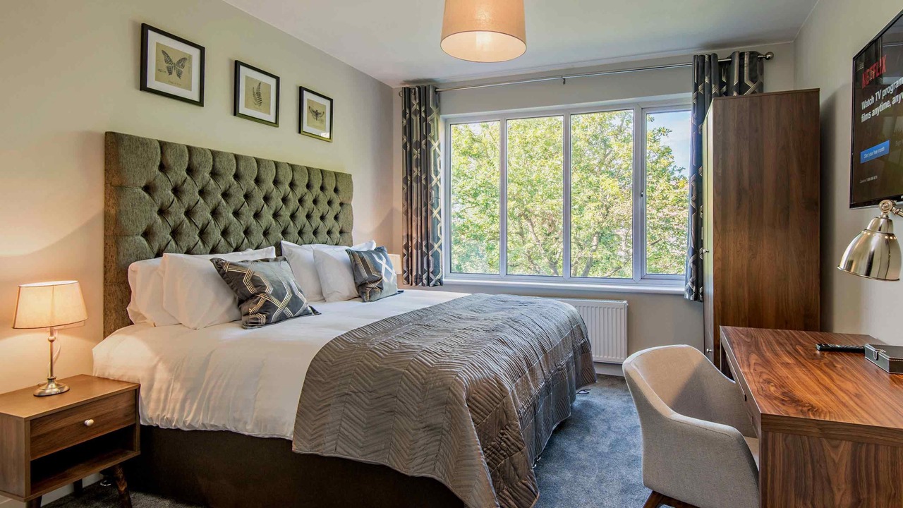 Photo of Others in Childs Hill