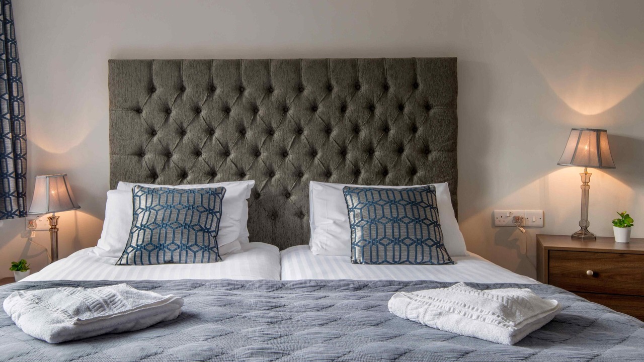 Photo of Others in Childs Hill