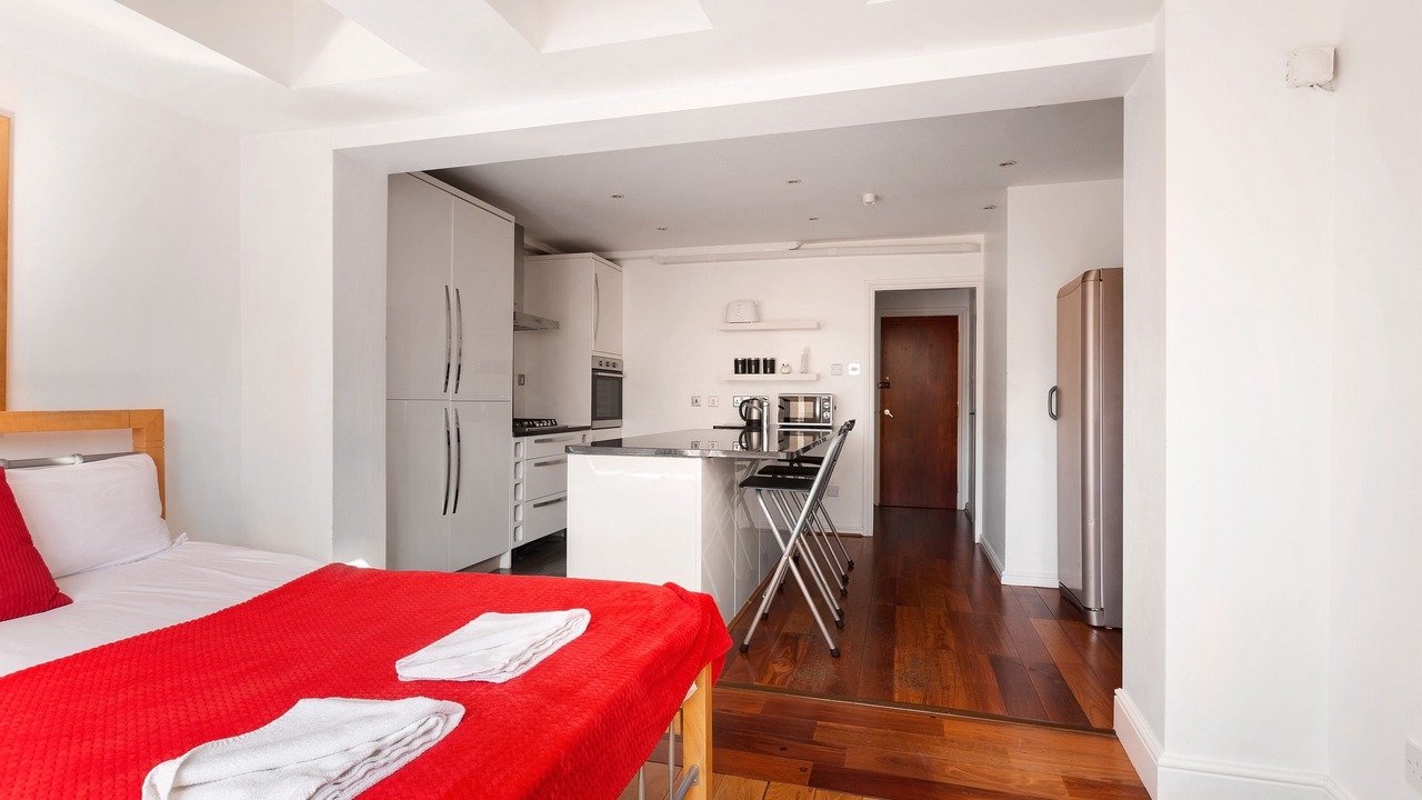 Photo of Others in Canary Wharf