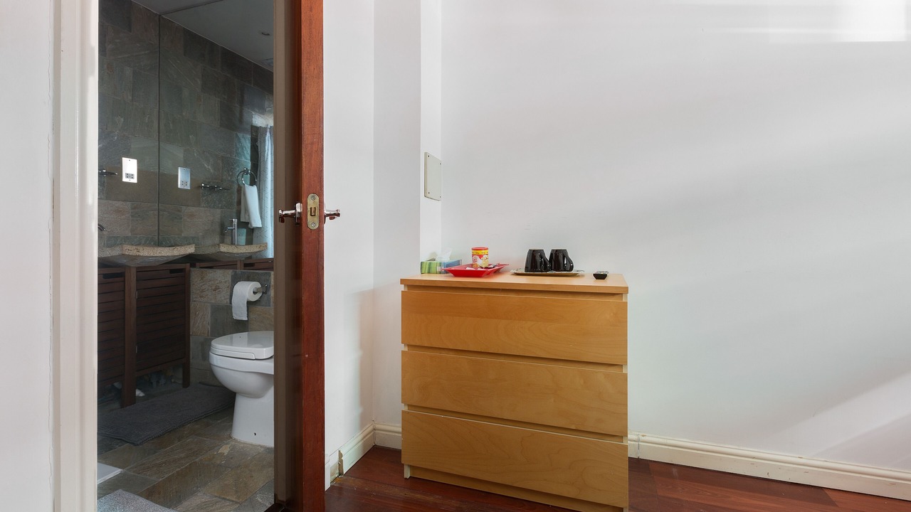 Photo of Others in Canary Wharf