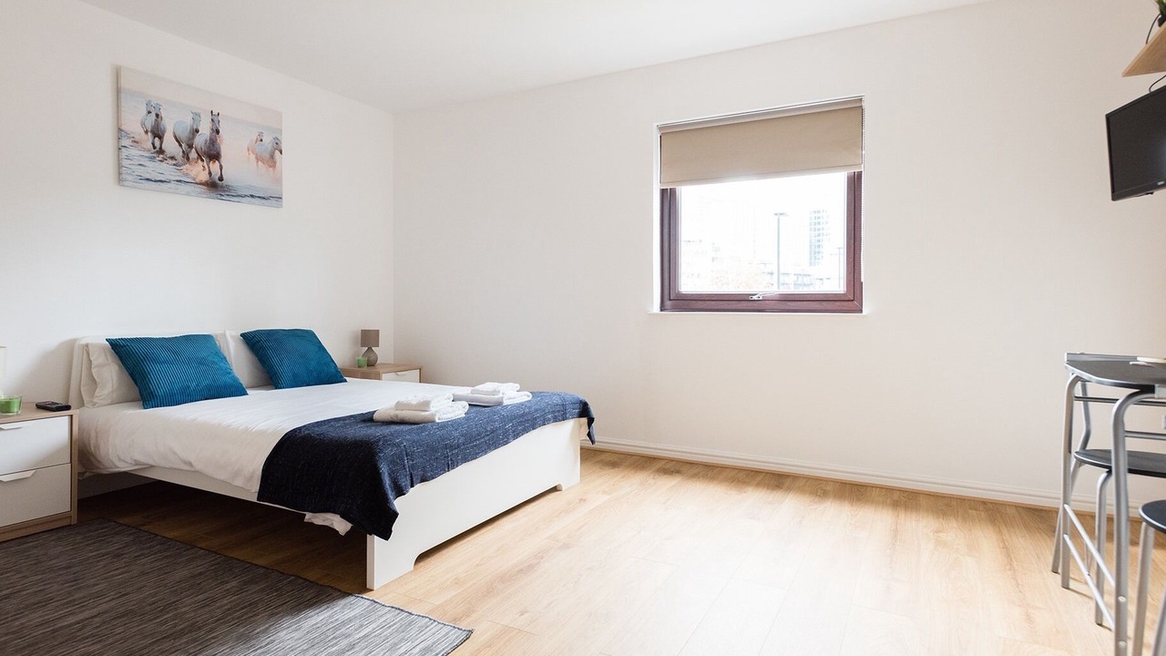 Photo of Others in Canary Wharf