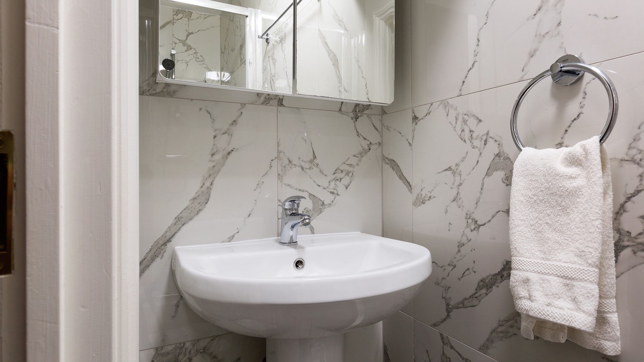 Photo of Others in Canary Wharf