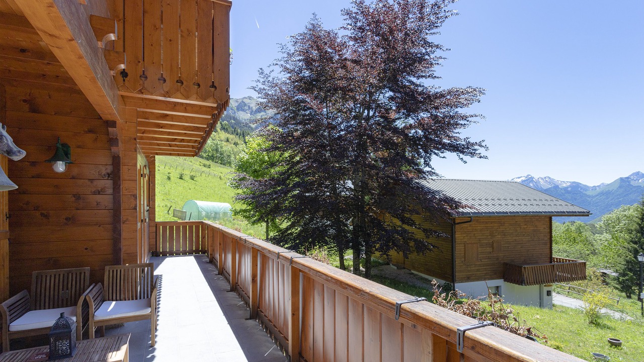 Photo of Outdoor in Montmin