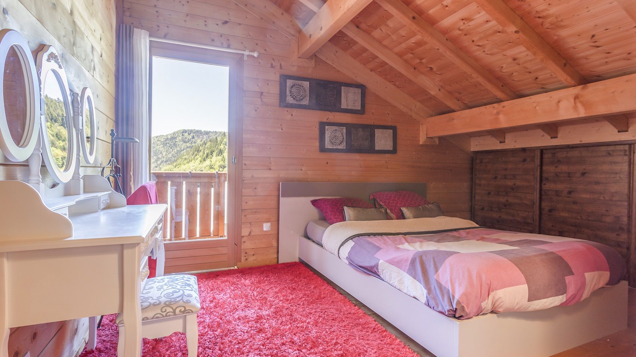 Photo of Bedroom in Montmin