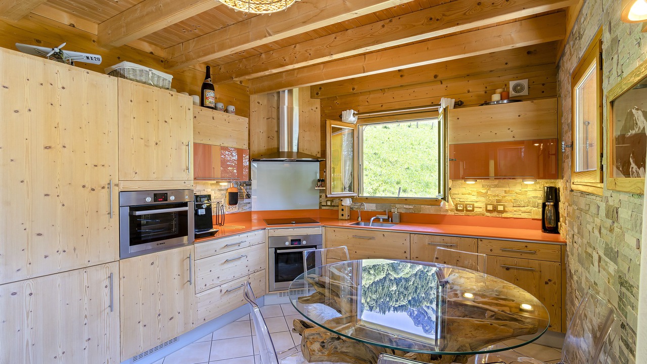 Photo of Kitchen in Montmin