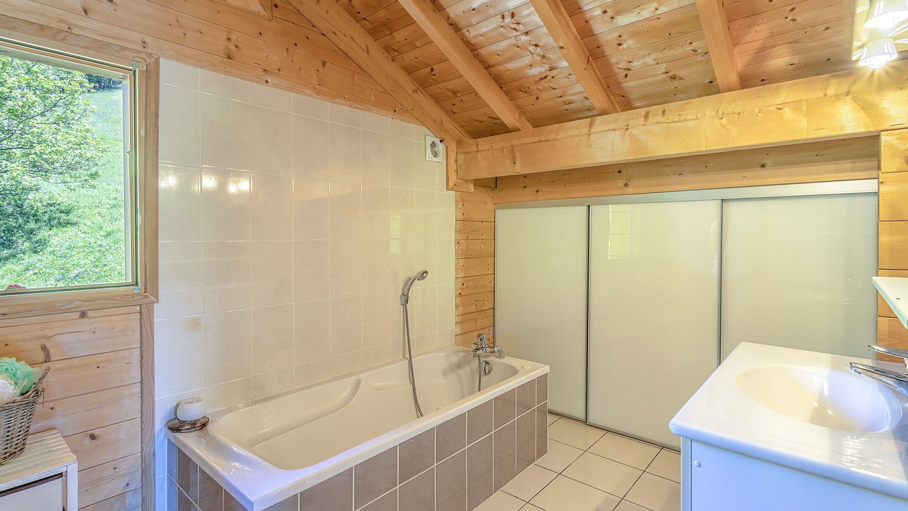 Photo of Bathroom in Montmin