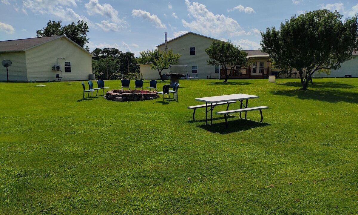 Photo of Outdoor in Squires