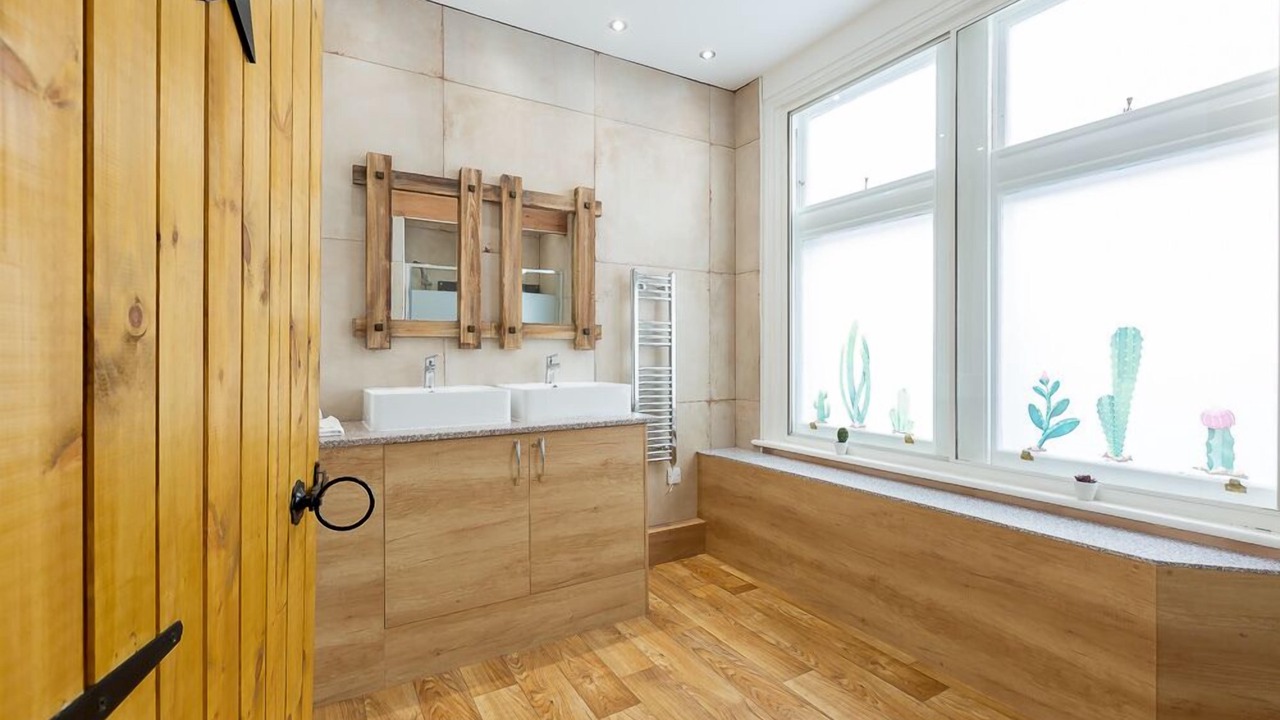 Photo of Others in Newcastle-upon-Tyne