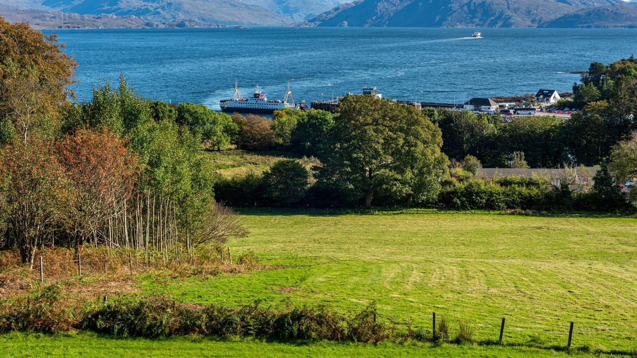 Photo of Others in Ardvasar