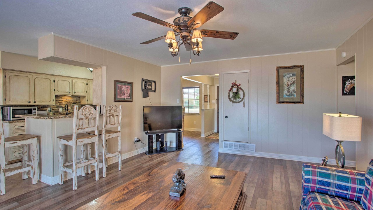 Photo of Bedroom in Waxahachie