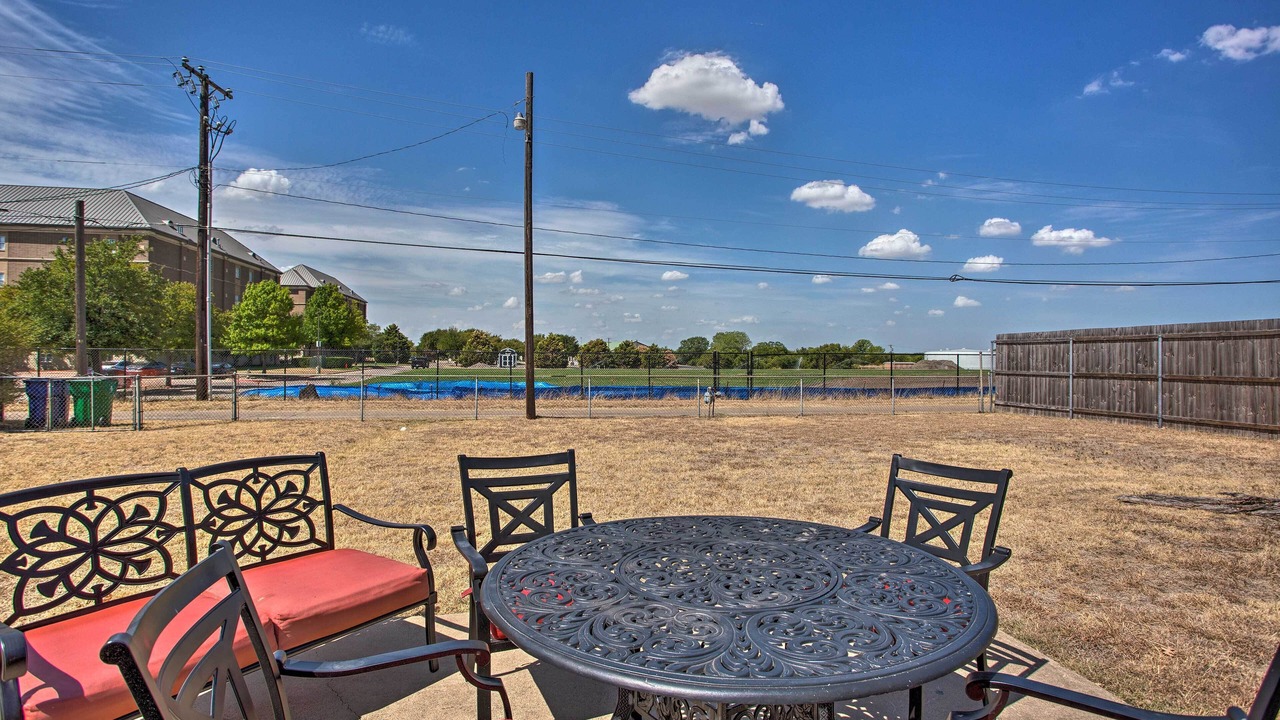 Photo of Others in Waxahachie