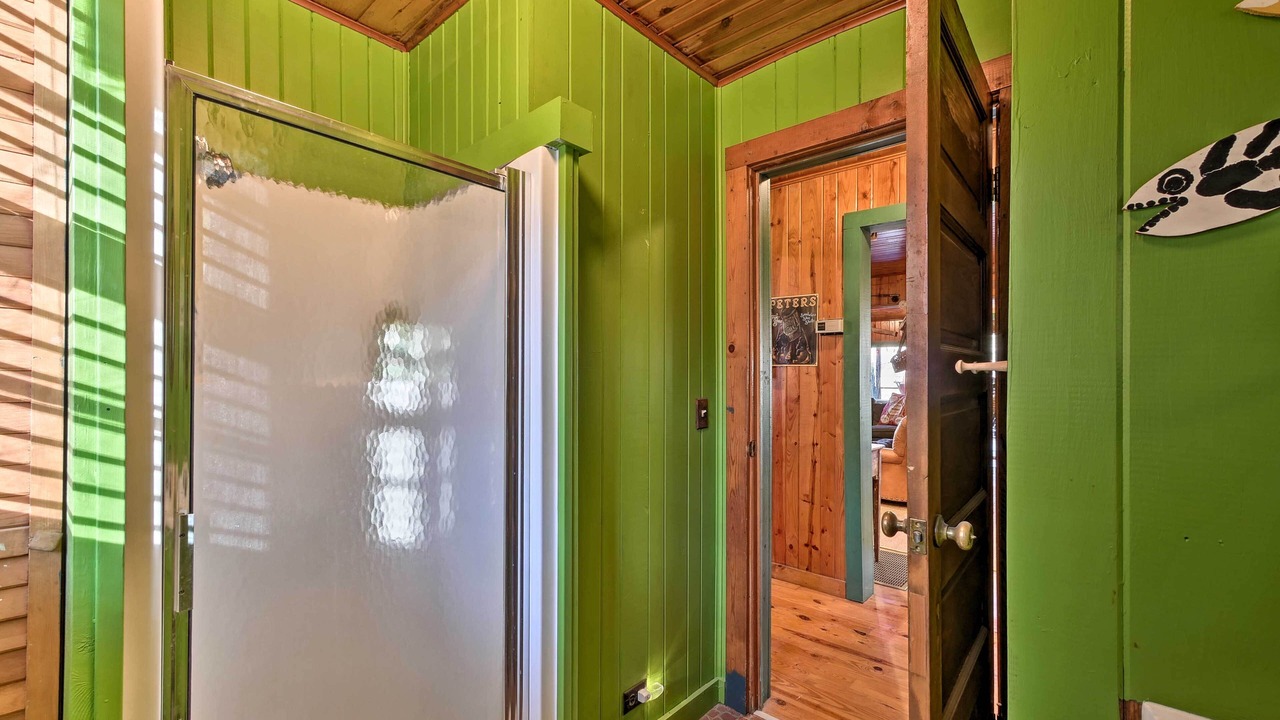 Photo of Bathroom in Mentone