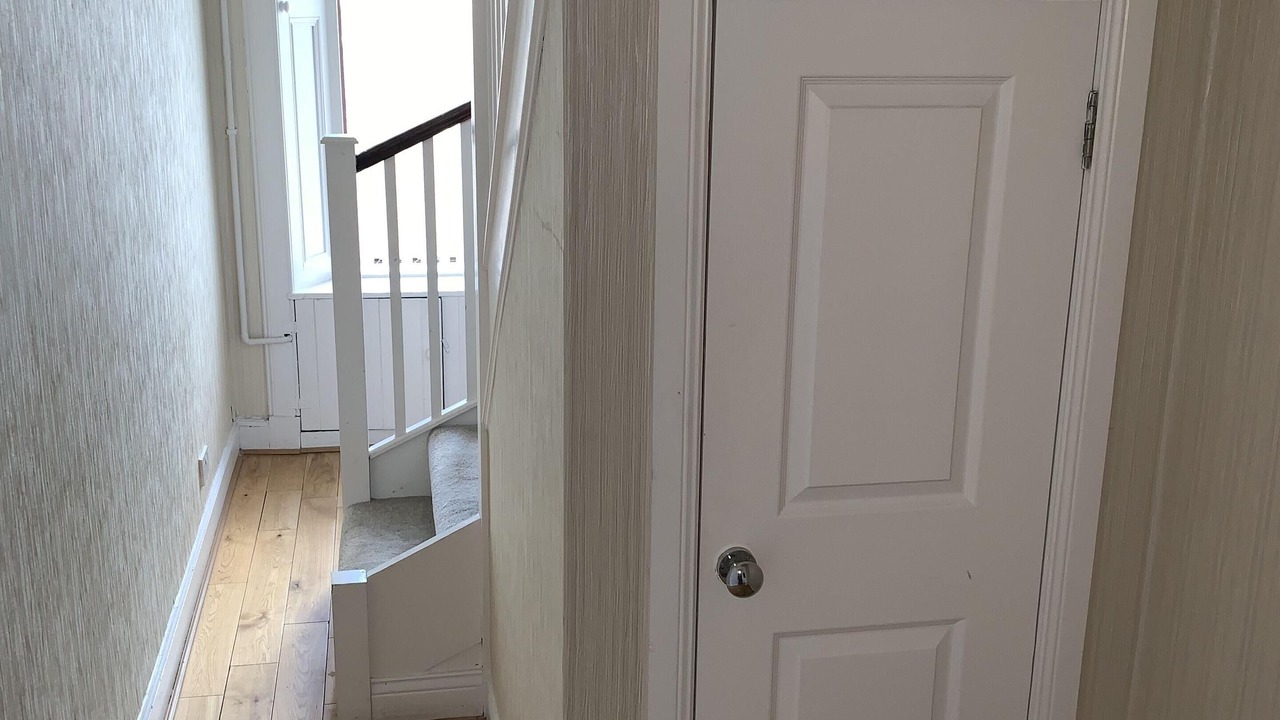 Photo of Others in Larkhall