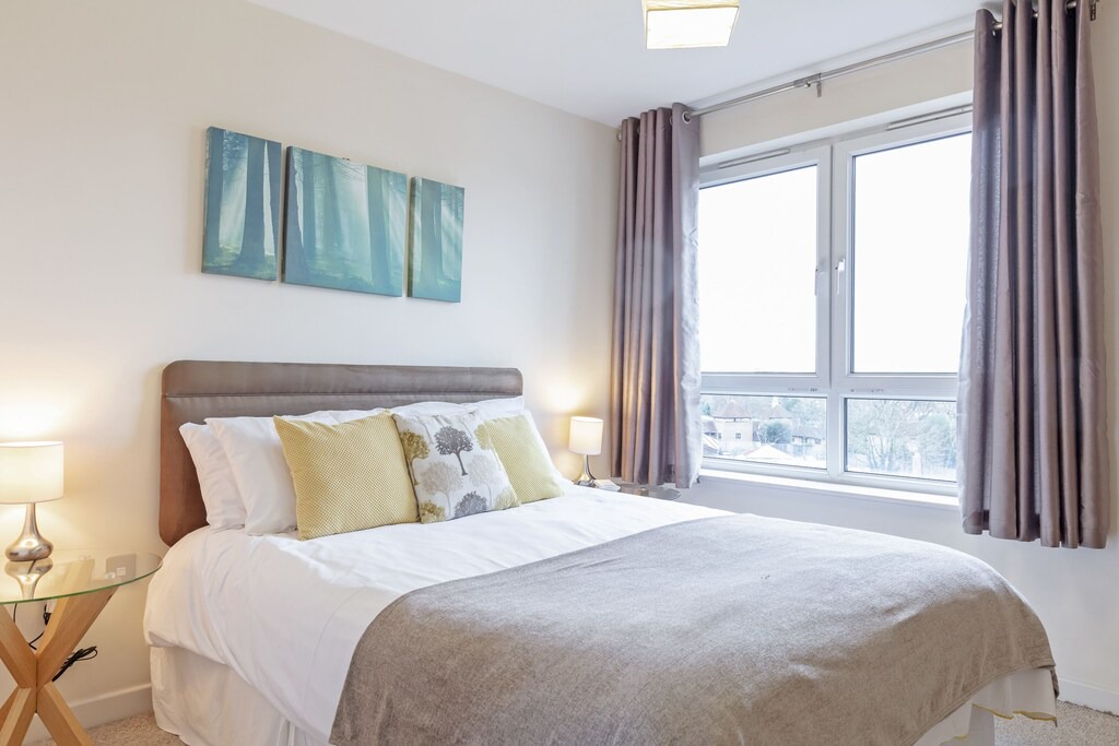 Photo of Bedroom in Woking