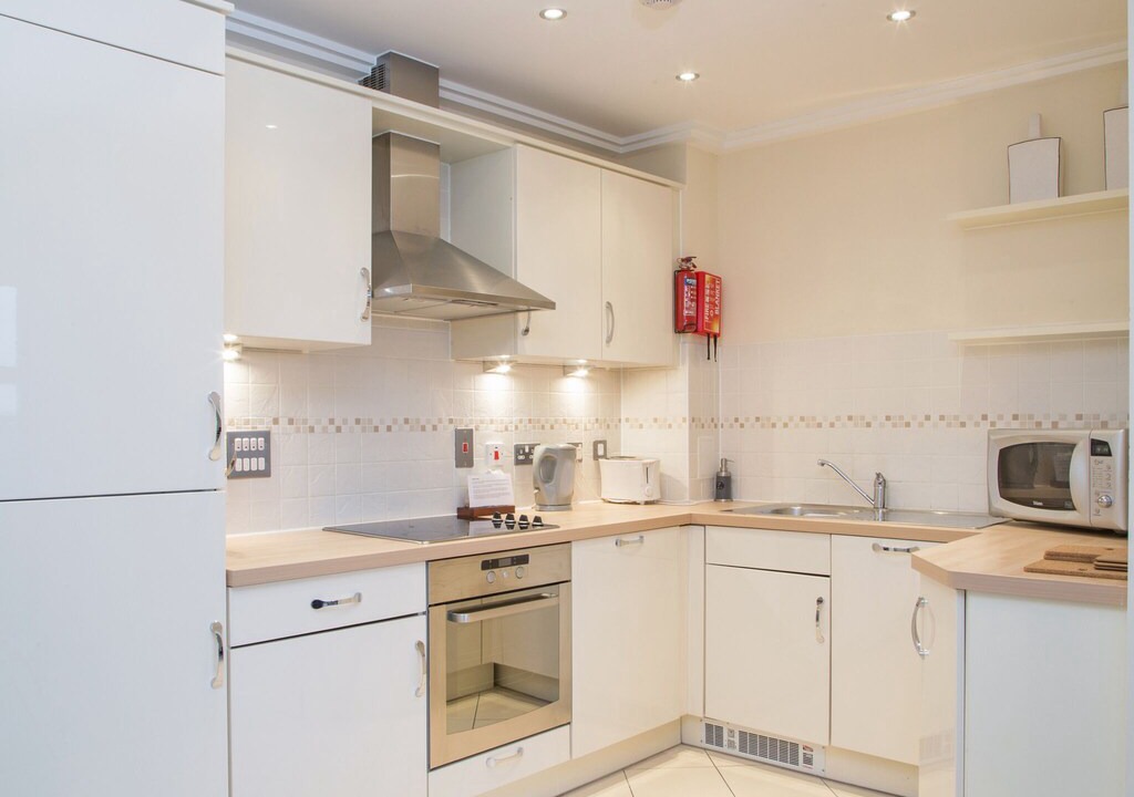 Photo of Kitchen in Woking
