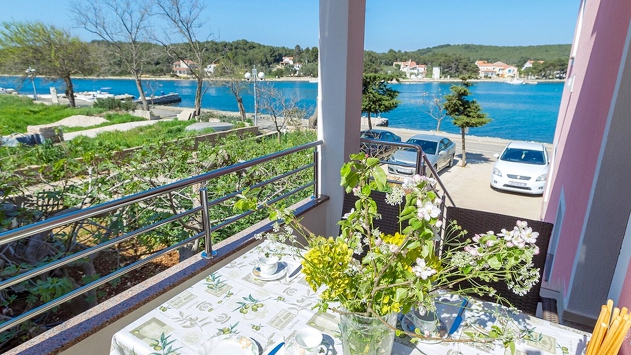 Photo of Outdoor in Veli Rat