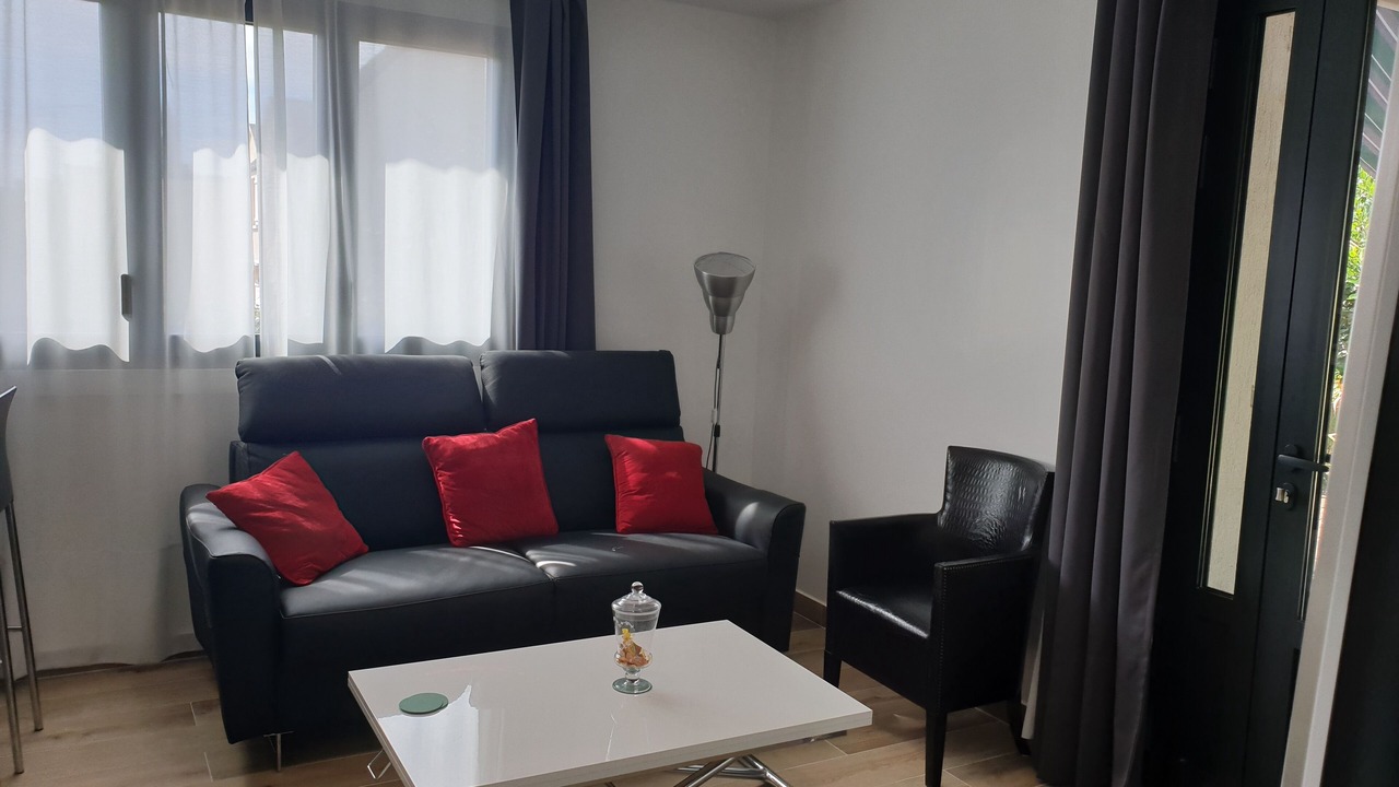 Photo of Livingroom in Argenteuil
